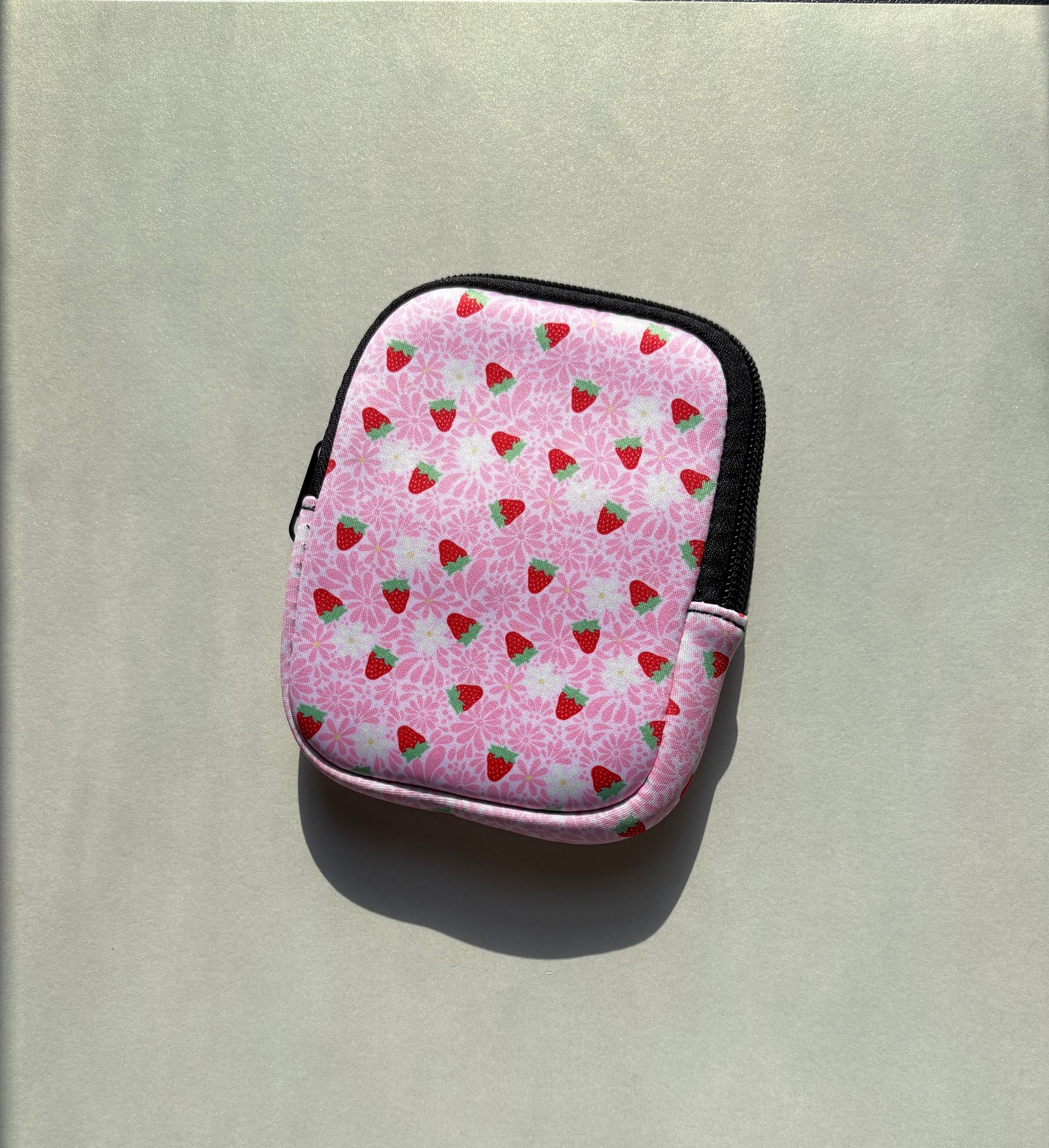 Strawberry Flower Cup Drink Pouch